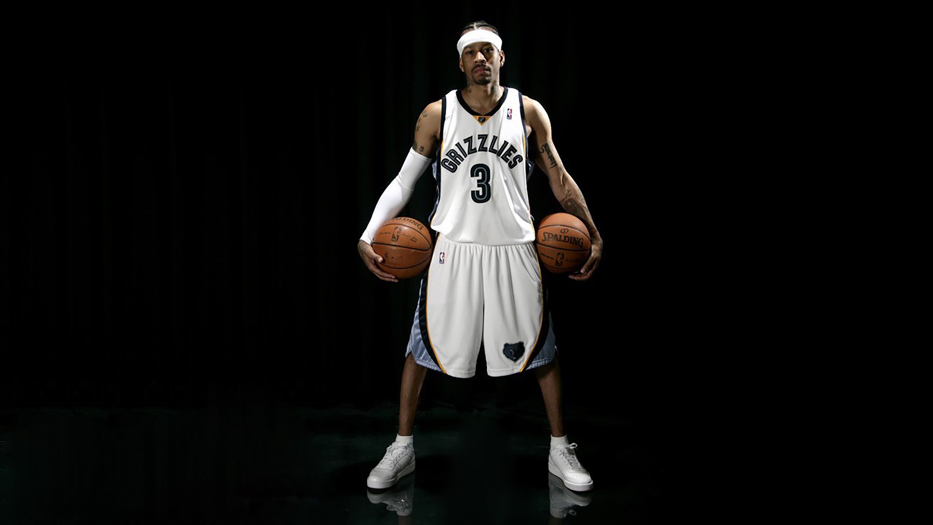 地方篮球名人堂成立表彰为区域篮球发展作出贡献人士，著名篮球队以及运动员